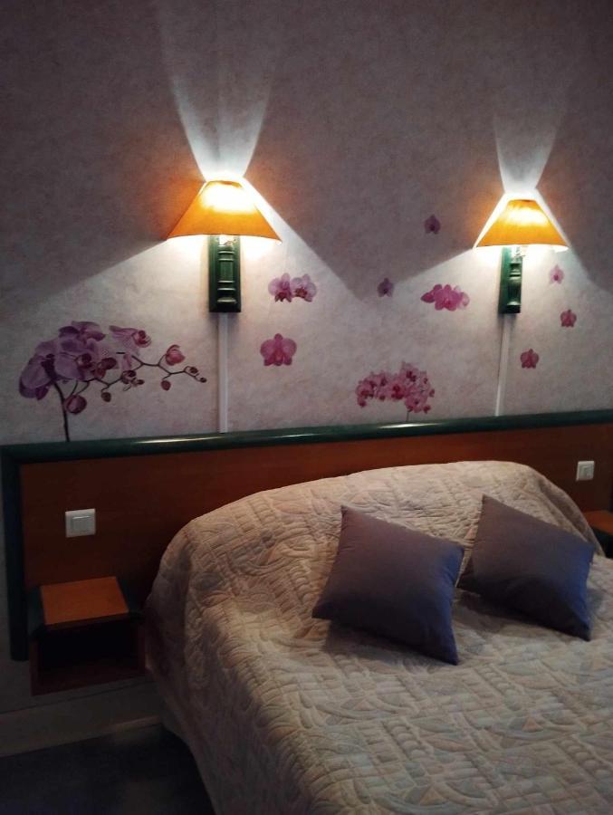 Hotel Moderne Prades-d'Aubrac Екстериор снимка