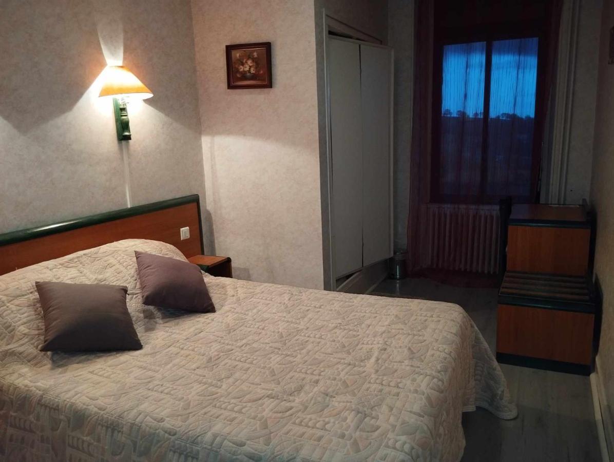Hotel Moderne Prades-d'Aubrac Екстериор снимка