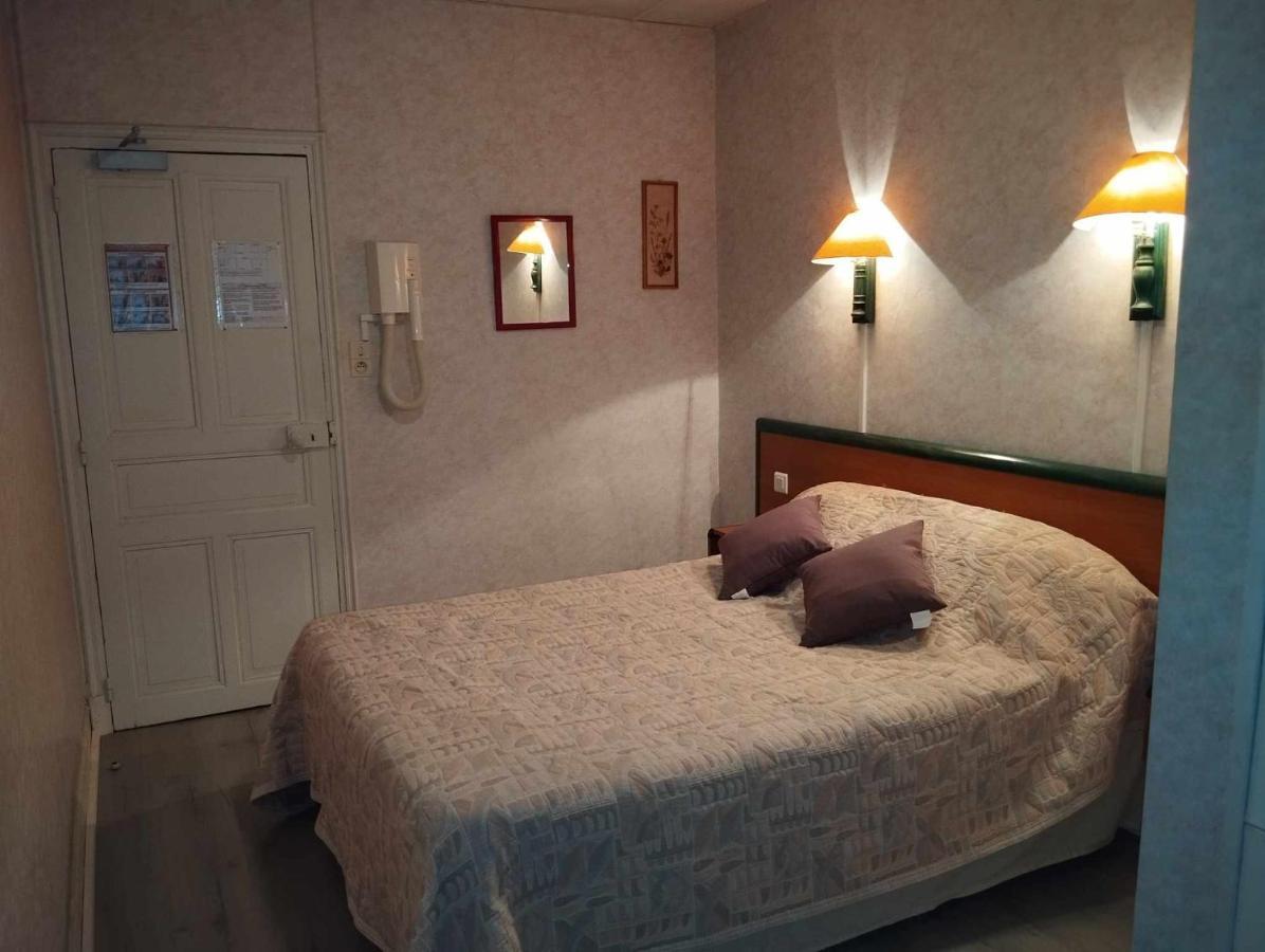 Hotel Moderne Prades-d'Aubrac Екстериор снимка